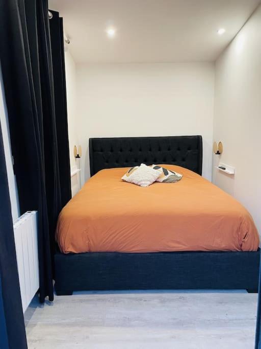 5 Min Airport Aeroport - Shuttle Navette - Parking Appartement Bonlier Buitenkant foto